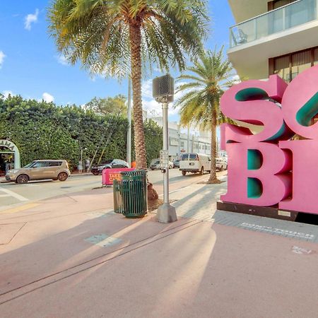 Beachy 1 B/R, W/2 Queen Beds, On Ocean Drive Beach マイアミビーチ エクステリア 写真
