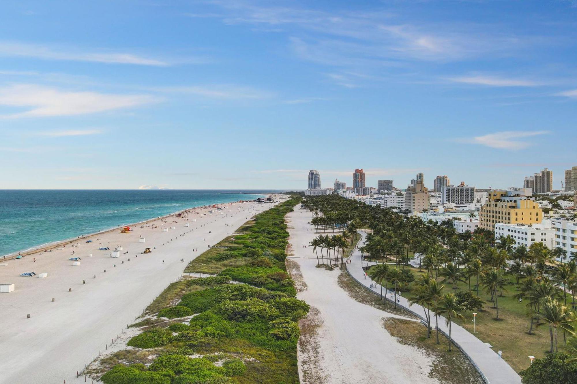 Beachy 1 B/R, W/2 Queen Beds, On Ocean Drive Beach マイアミビーチ エクステリア 写真