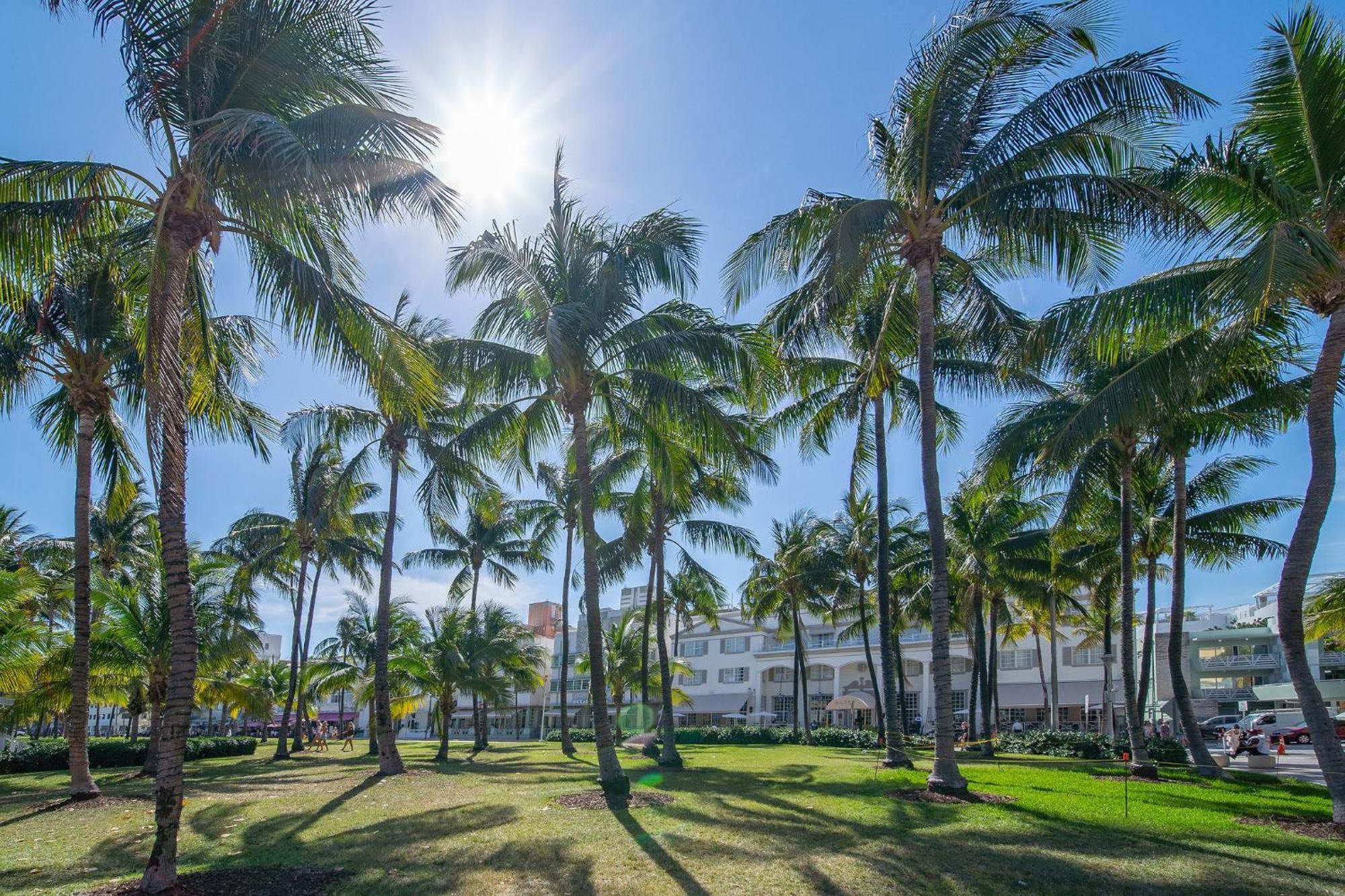 Beachy 1 B/R, W/2 Queen Beds, On Ocean Drive Beach マイアミビーチ エクステリア 写真